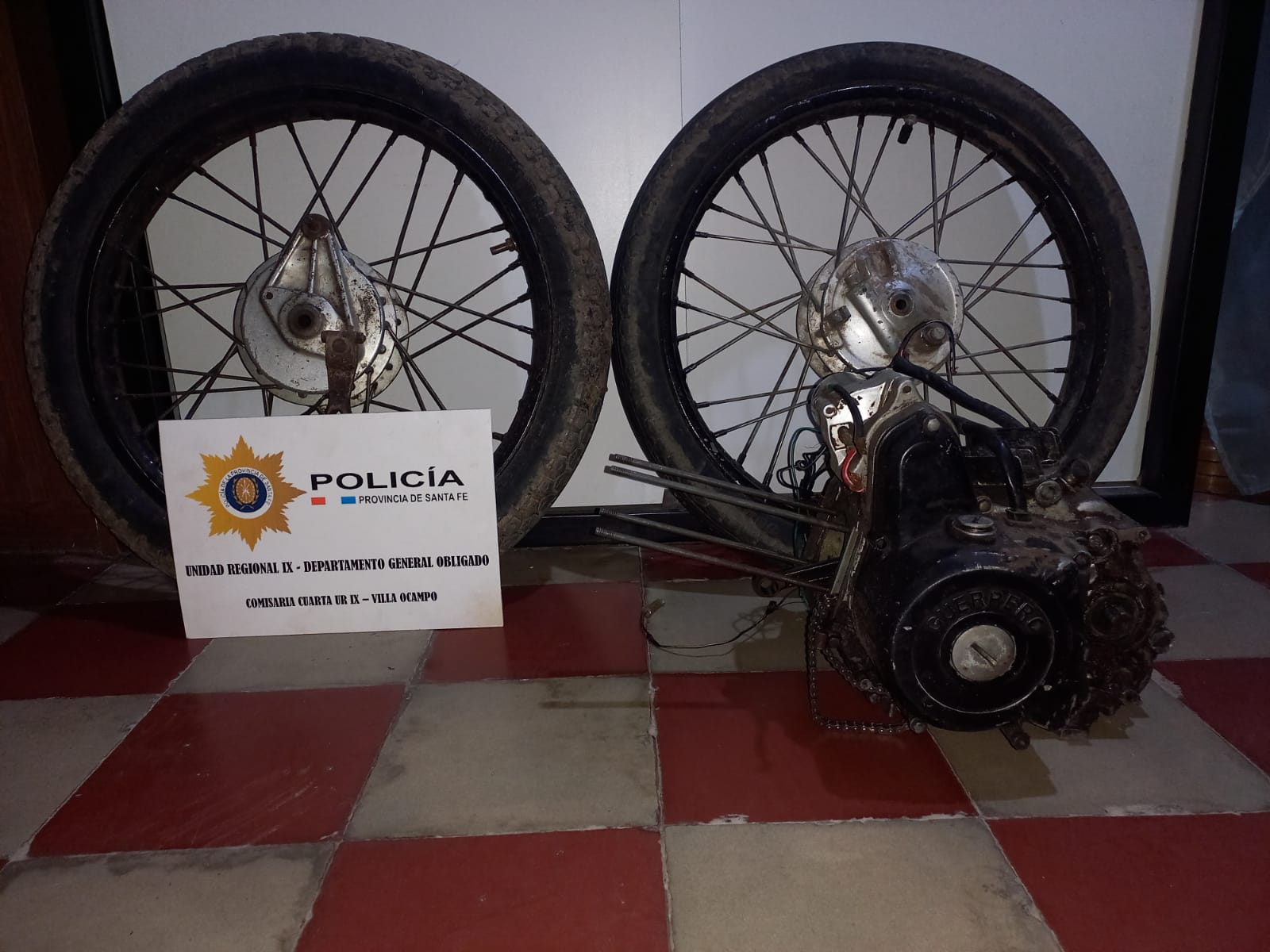 VILLA OCAMPO:  HURTO, donde surge damnificado sufrió la sustracción de una (01) motocicleta marca MOTOMEL HERO 70CC