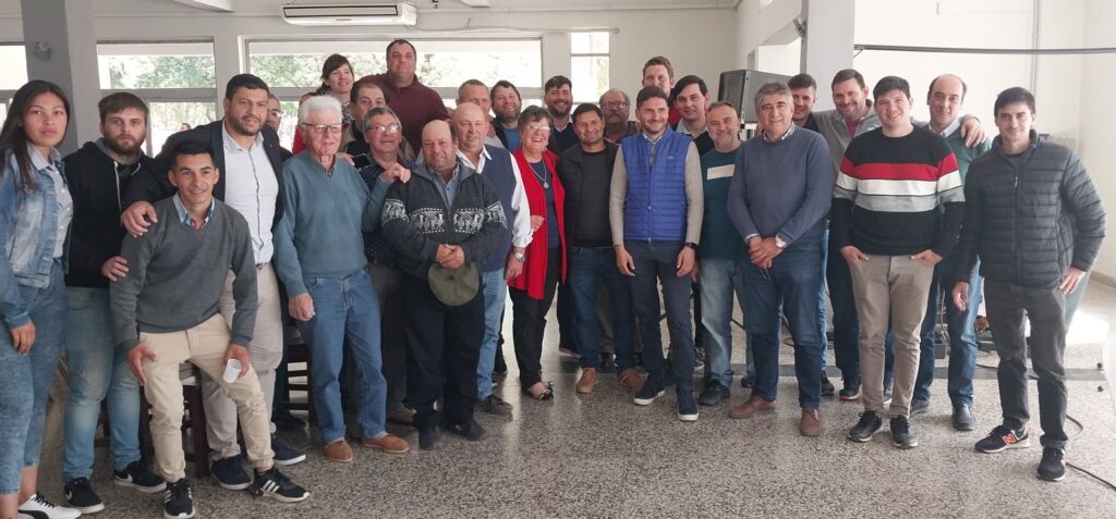 PULLARO EN LAS TOSCAS: “ESTAMOS CONFORMANDO UN GRAN EQUIPO PARA GANAR LAS ELECCIONES Y GOBERNAR LA PROVINCIA”