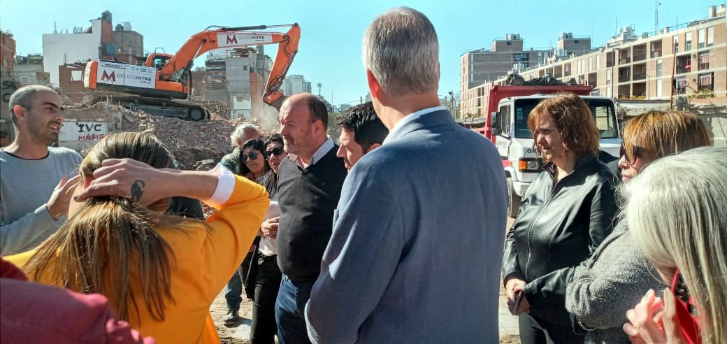 VISITA A UNA OBRA DE INTEGRACIÓN URBANA, HABITACIONAL Y SOCIOECONÓMICA EN CABA