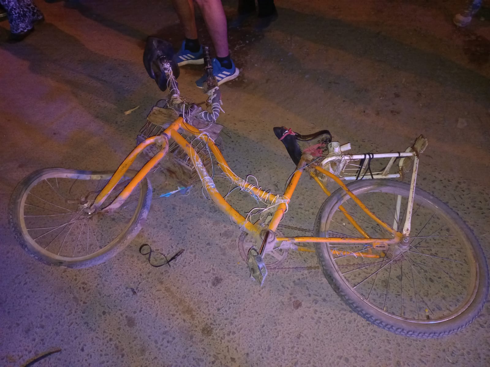 VILLA OCAMPO: CHOQUE ENTRE UNA MOTOCICLETA Y UNA BICICLETA SUS DOS CONDUCTORES RESULTARON HERIDOS