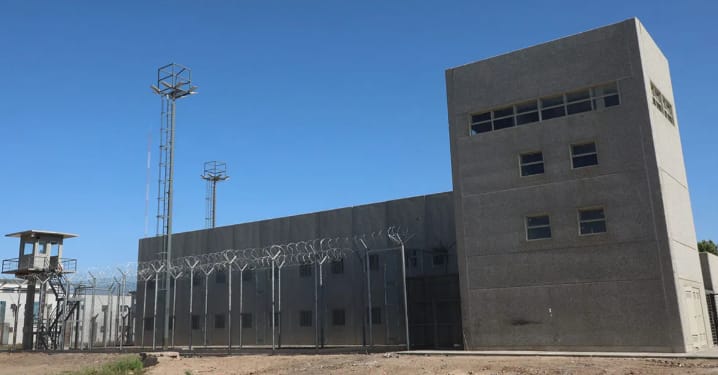 El Lunes comienza el traslado de presos a la alcaidía de Las Flores: serán 25 por semana