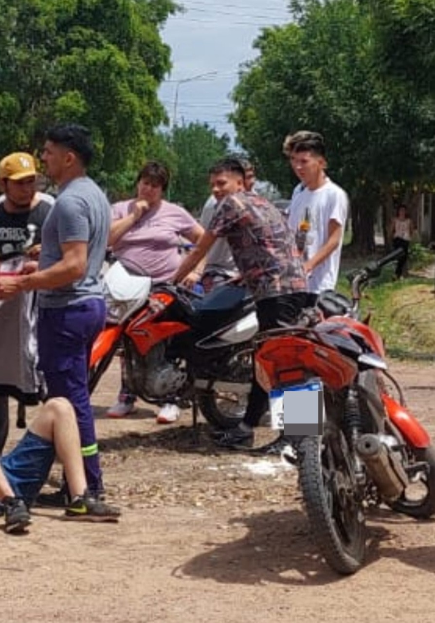 LAS TOSCAS: CHOQUE ENTRE DOS MOTOCICLETAS