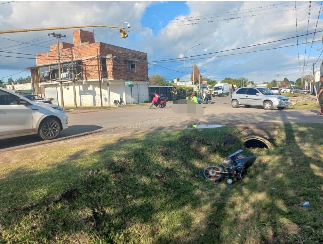 RECONQUISTA: CHOQUE ENTRE DOS MOTOCICLETAS