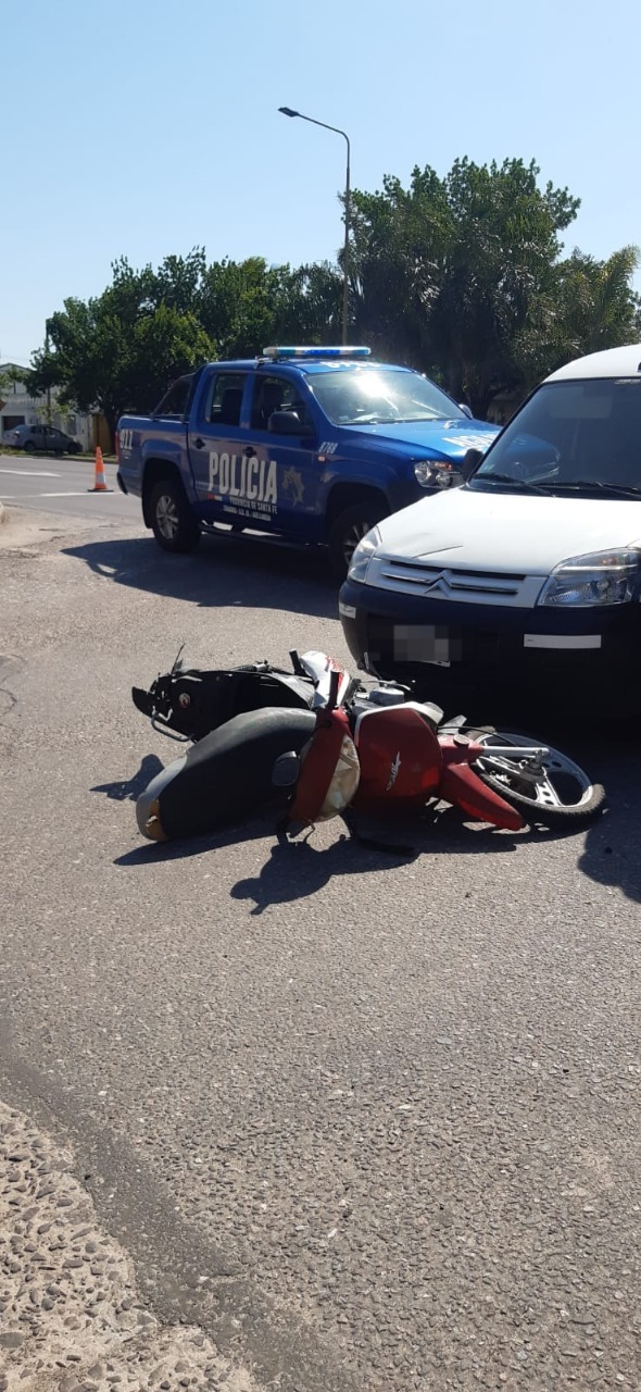 AVELLANEDA: ACCIDENTE DE TRANSITO