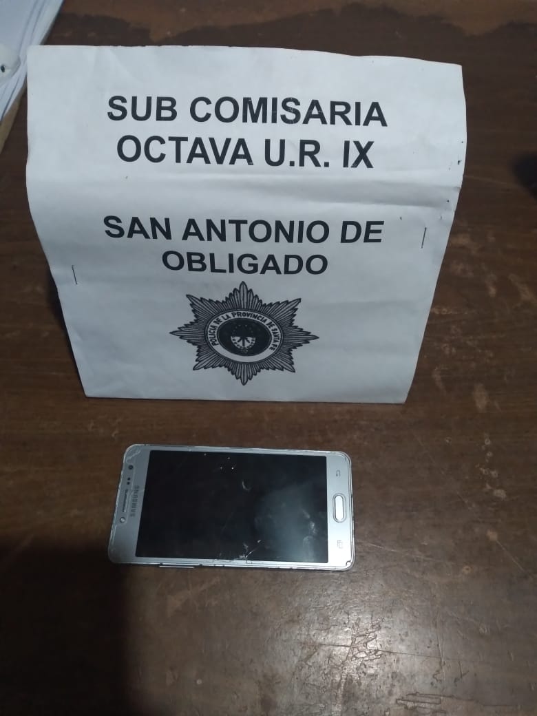 SAN ANTONIO DE OBLIGADO: ROBO DE UN CELULAR SAMSUNG J2