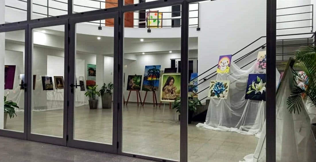 LA  MUESTRA ITINERANTE “PRIMAVERARTE 2022” SE EXPONE EN LA SALA CULTURAL DE LA ASOCIACIÓN COLEGIO SECUNDARIO
