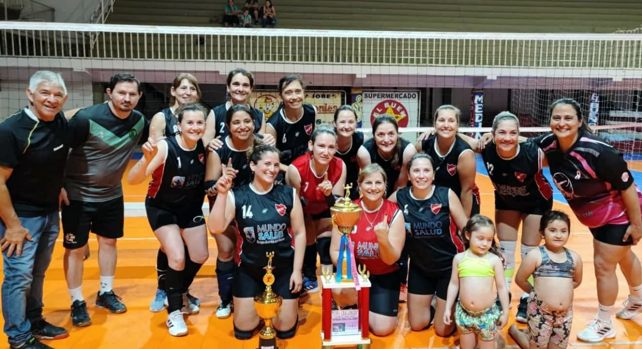 SE DESARROLLÓ LA 5º COPA CHALLENGER DE MAMI VOLEY “ANIVERESARIO DE LA CIUDAD”