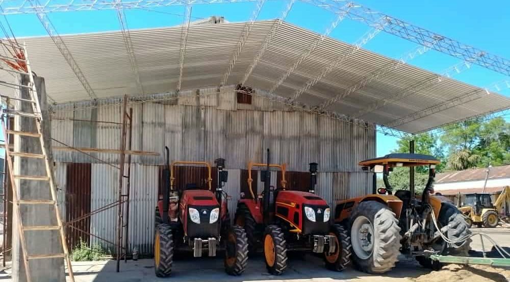 VILLA OCAMPO: NUEVO GALPÓN PARA ESTACIONAMIENTO DE MAQUINARIAS MUNICIPALES