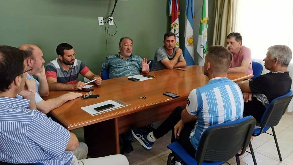REUNIÓN PARA COMENZAR A ORGANIZAR LA 25º EDICIÓN INTERNACIONAL DEL CAMPEONATO DE VÓLEY “COPA CIUDAD DE VILLA OCAMPO”