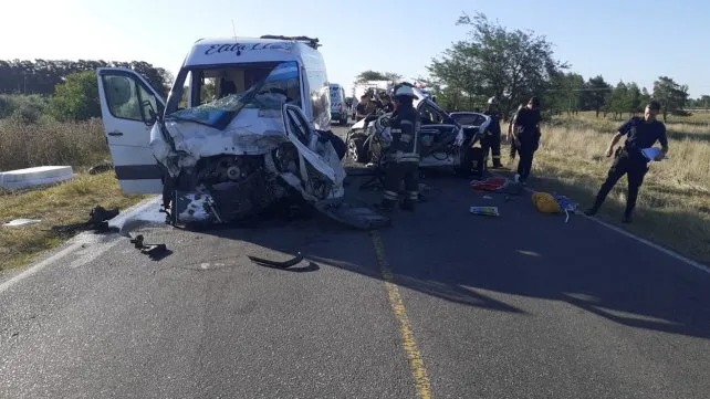 Cuatro integrantes de una familia santafesina murieron este domingo en un siniestro registrado en la ruta 41