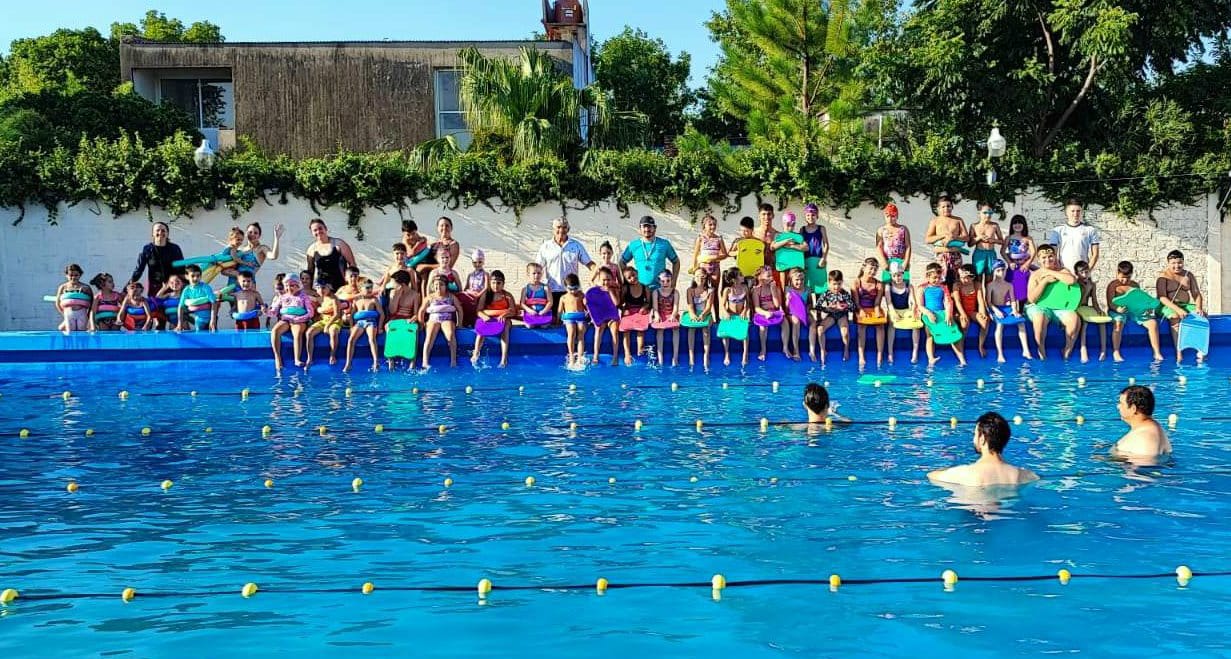 PRIMER ENCUENTRO DE LA ESCUELA DE NATACIÓN “JAAUKANIGÁS 2023”