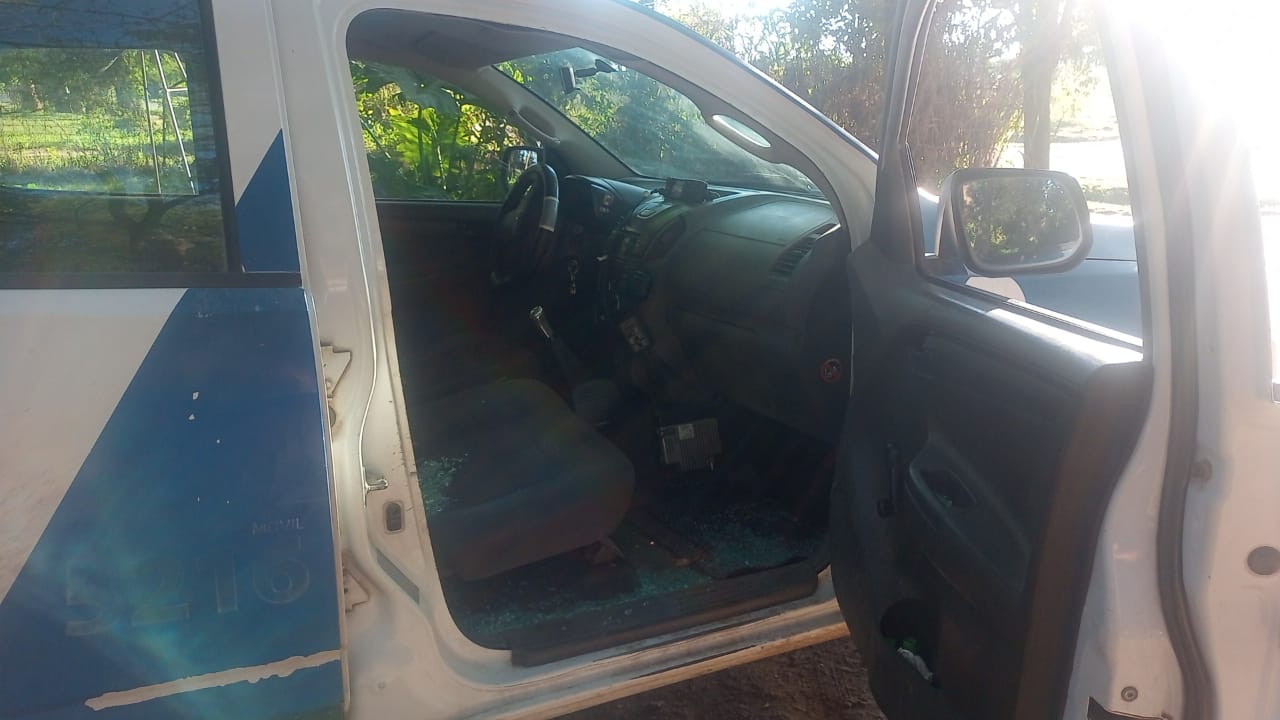 RECONQUISTA: UN MOVIL POLICIAL FUE ATACADO POR UN JOVEN A TIROS