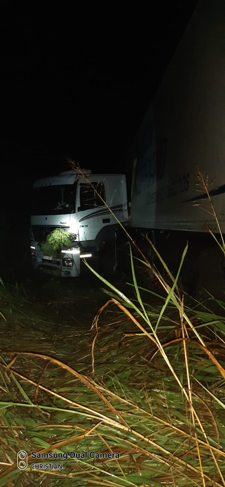 AVELLANEDA: Despiste de un Camión