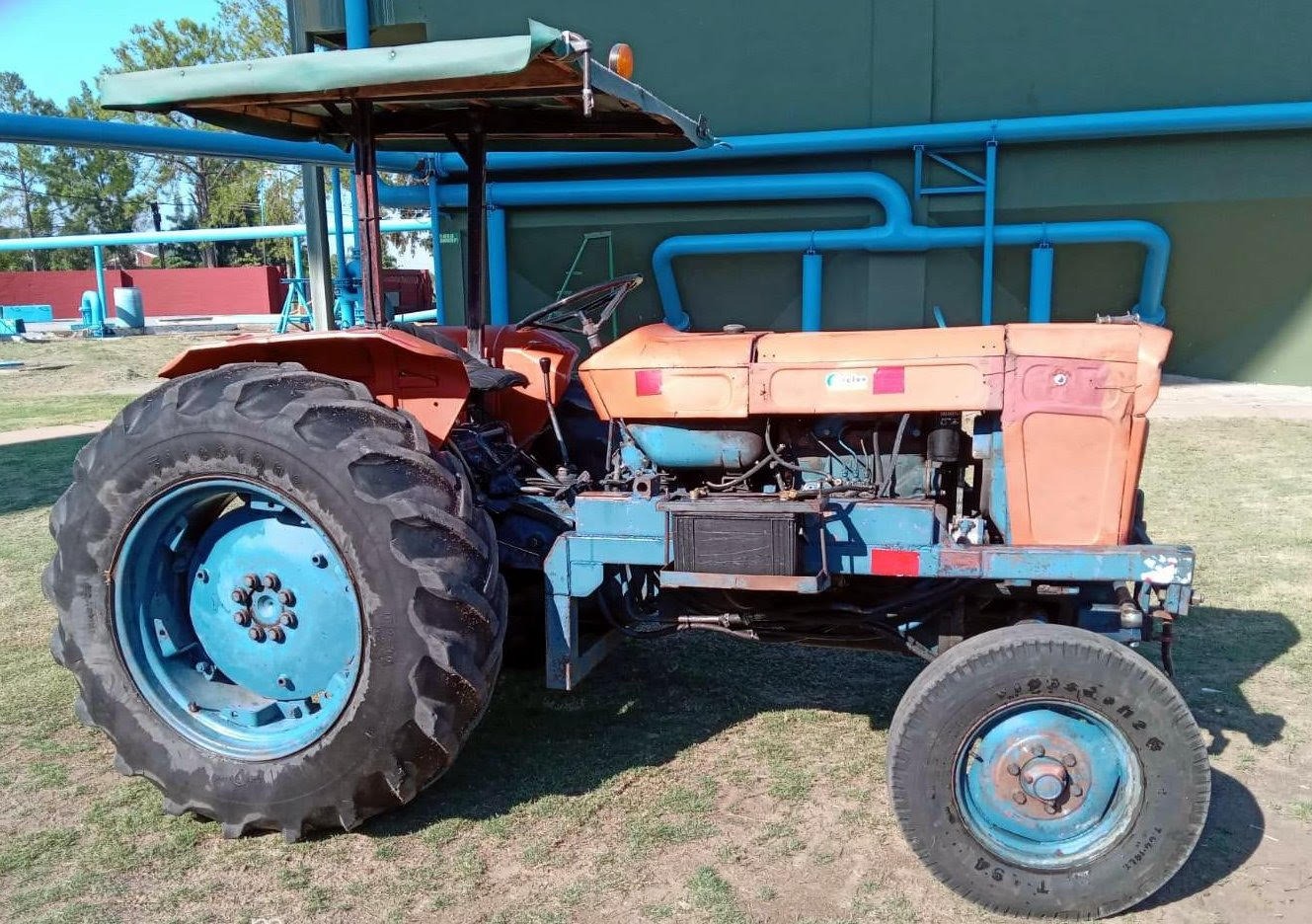 ESTÁ A LA VENTA UN TRACTOR FIAT 500