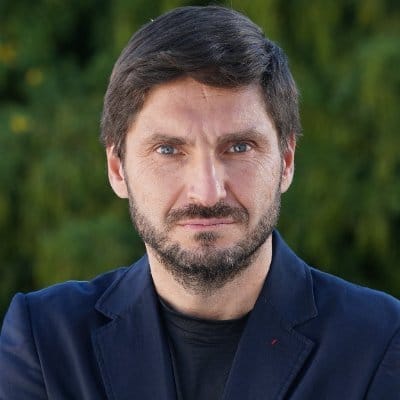 PULLARO: “TENEMOS QUE MEJORAR LA CALIDAD EDUCATIVA Y VOLVER A LA EVALUACIÓN POR MATERIA“