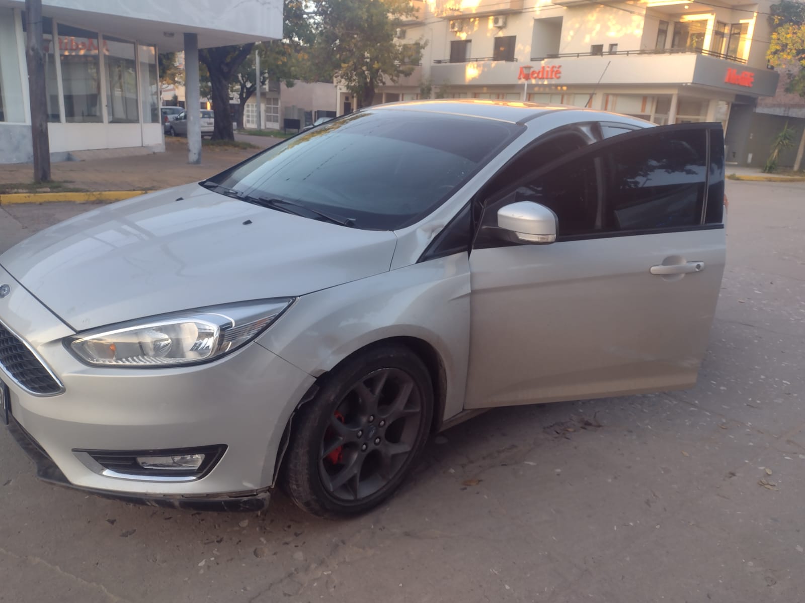 RECONQUISTA: ACCIDENTE DE TRÁNSITO