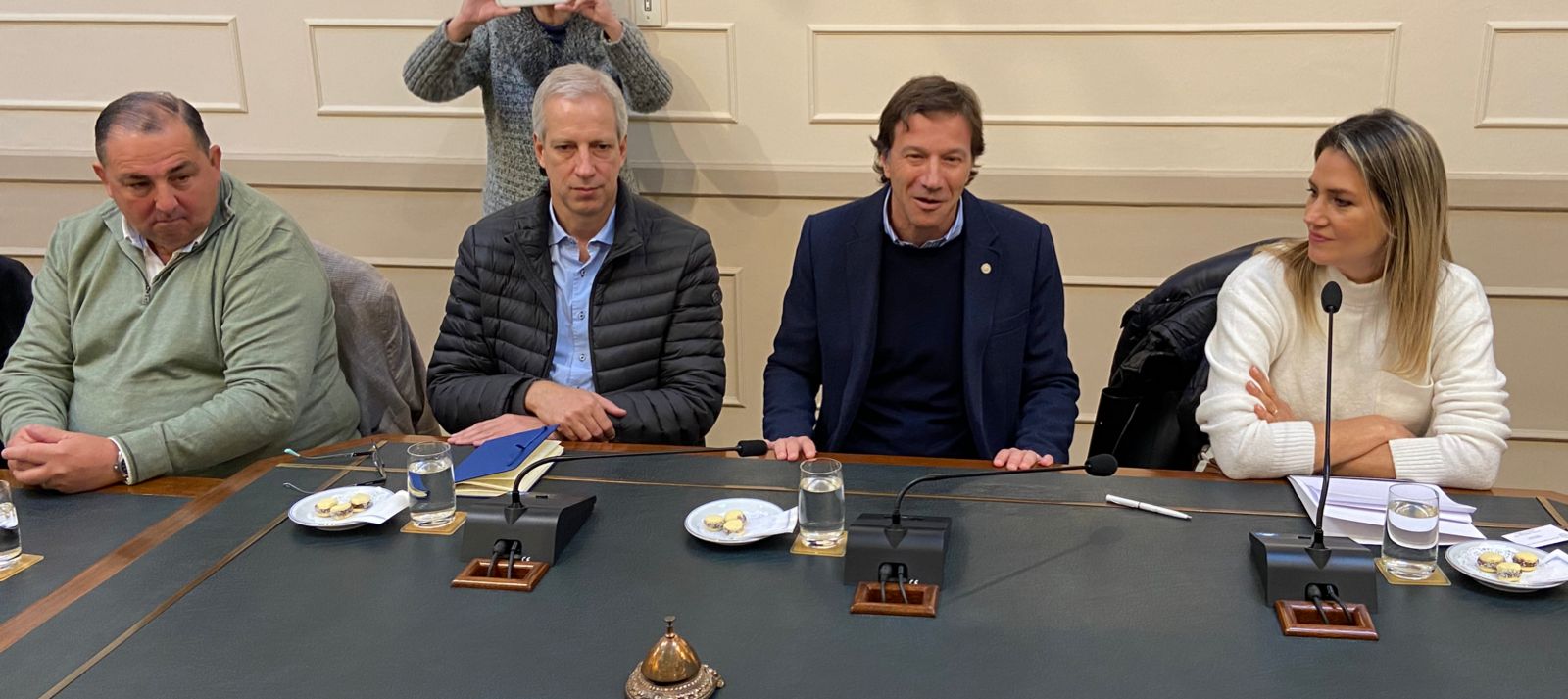 FLORITO JUNTO A LOSADA, SCARPÍN Y POLETTI SE REUNIERON CON LA MESA DE ENTIDADES PRODUCTIVAS