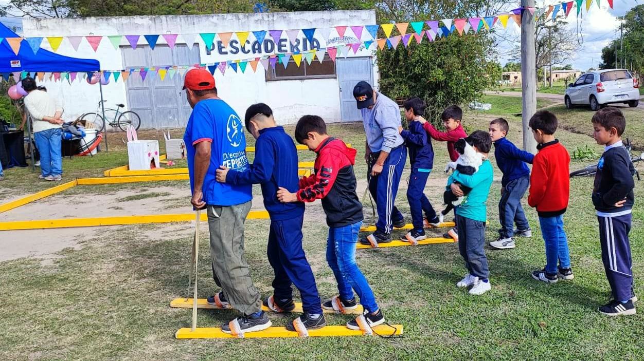 JORNADA RECREATIVA Y DEPORTIVA EN ISLETA CENTRO