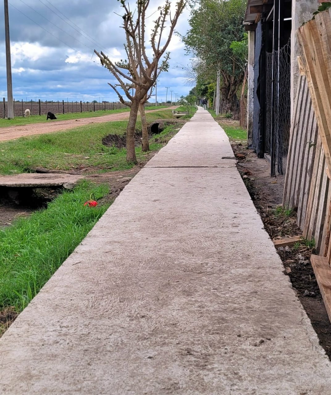 SE COMPLETARON 600 METROS DE PASILLO COMUNITARIO EN EL BARRIO SAN JOSÉ