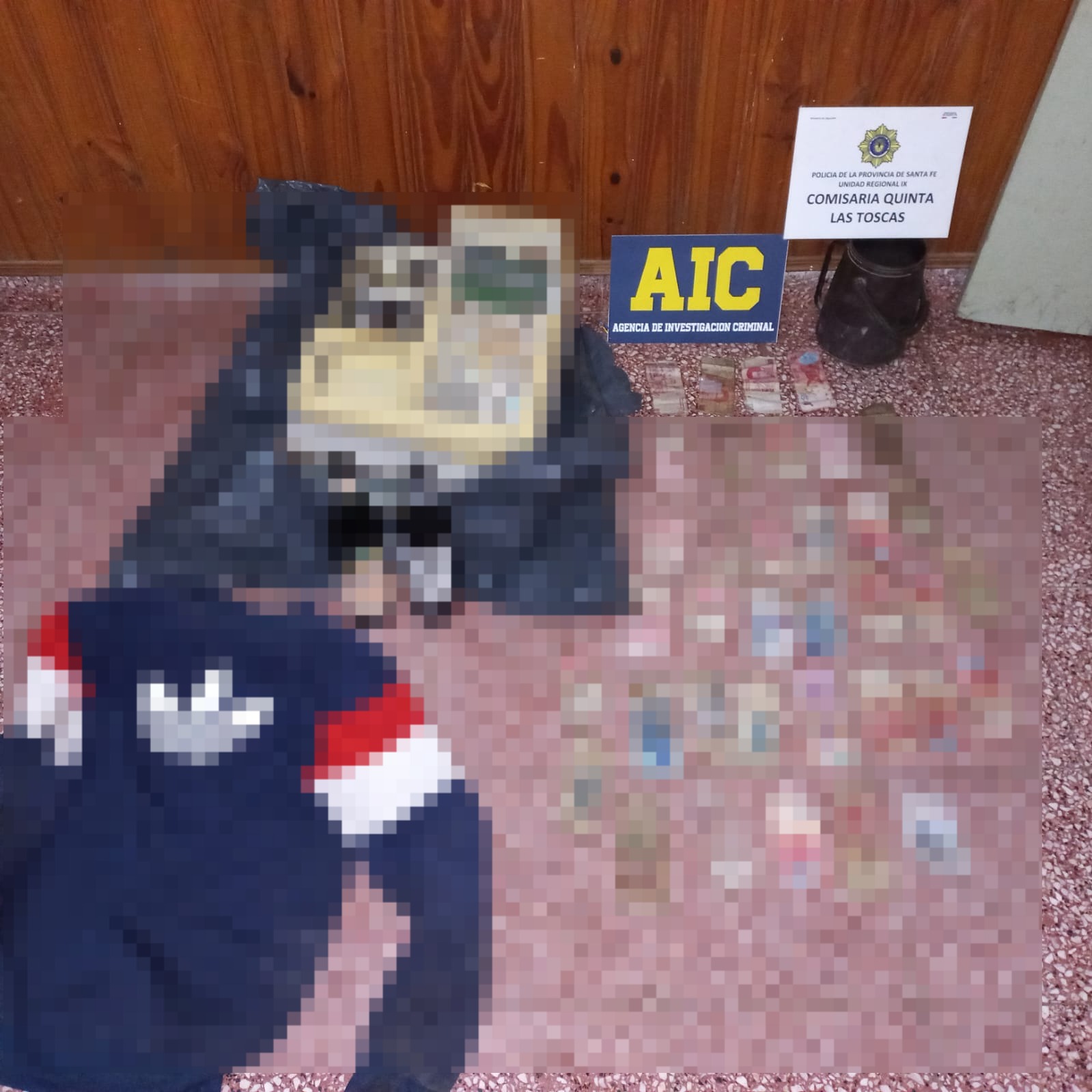 LAS TOSCAS: ROBO AL LOCAL COMERCIAL EL TRÉBOL