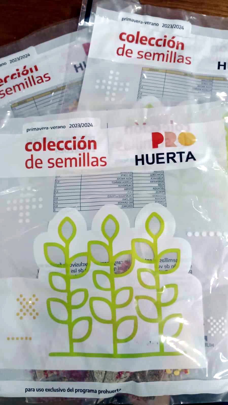 VILLA OCAMPO: ENTREGA DE LOS KITS DE SEMILLAS DEL PROGRAMA PRO-HUERTA