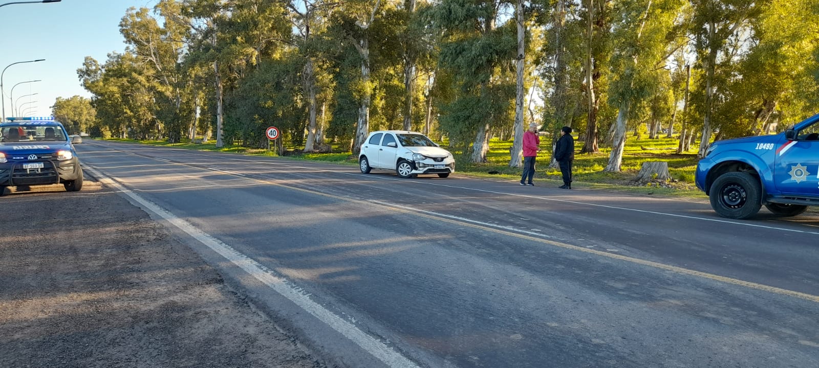 Villa Ocampo: COLISIONARON AUTO Y MOTO SOBRE RUTA Nº11