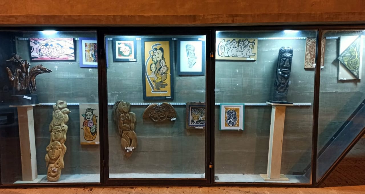 EN “LA VIDRIERA DEL ARTE” SE EXHIBE LA MUESTRA “LOS OLVIDADOS DEL JAAUKANIGÁS”