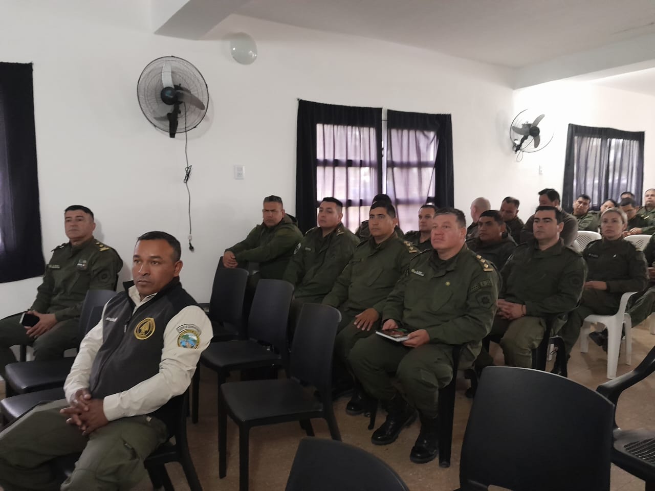 Capacitación sobre el Paradigma de la Conservación de los Parques Nacionales.