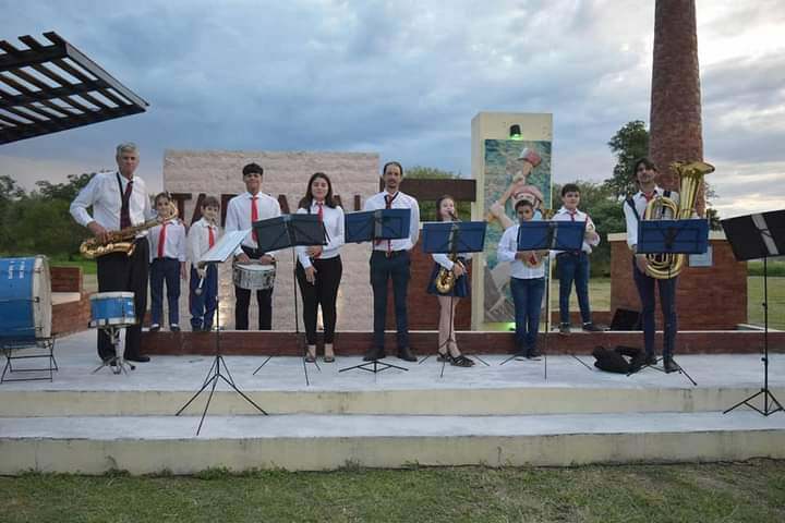 LA BANDA DE MÚSICA “CIUDAD DE VILLA OCAMPO” SE PRESENTÓ EN TARTAGAL