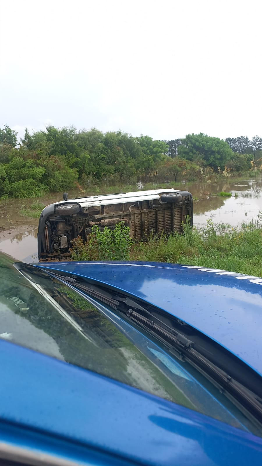 EL SOMBRERITO: ciudadano de 29 años perdió el control de su rodado produciendo despiste y vuelco del mismo