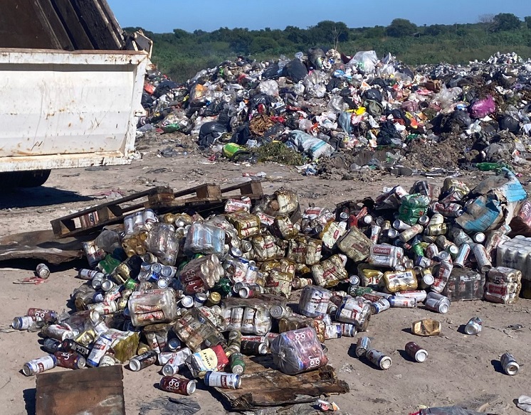 VILLA OCAMPO: DECOMISO DE 2000 LATAS VENCIDAS