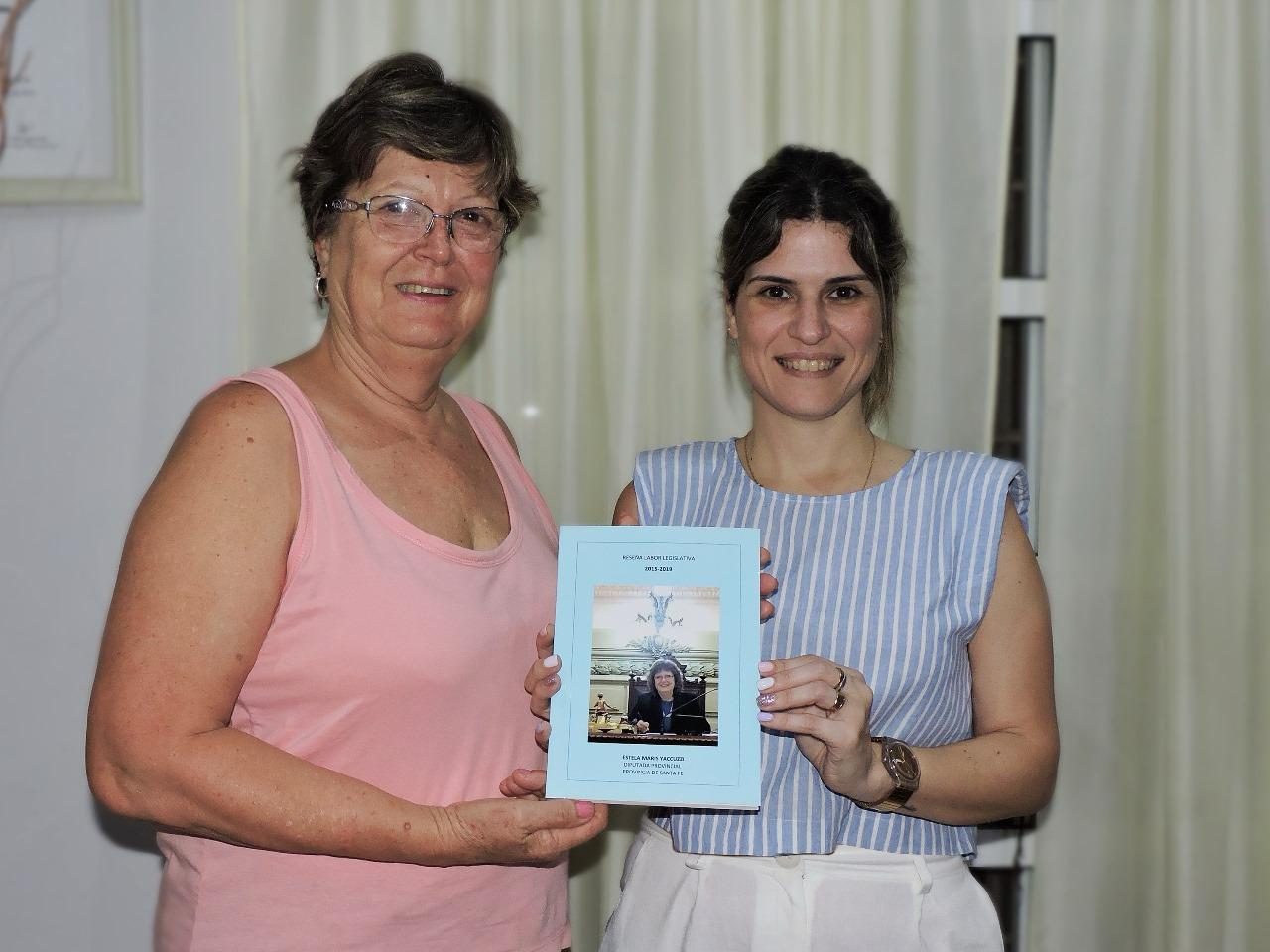 Importante reunión con Estela Yaccuzzi