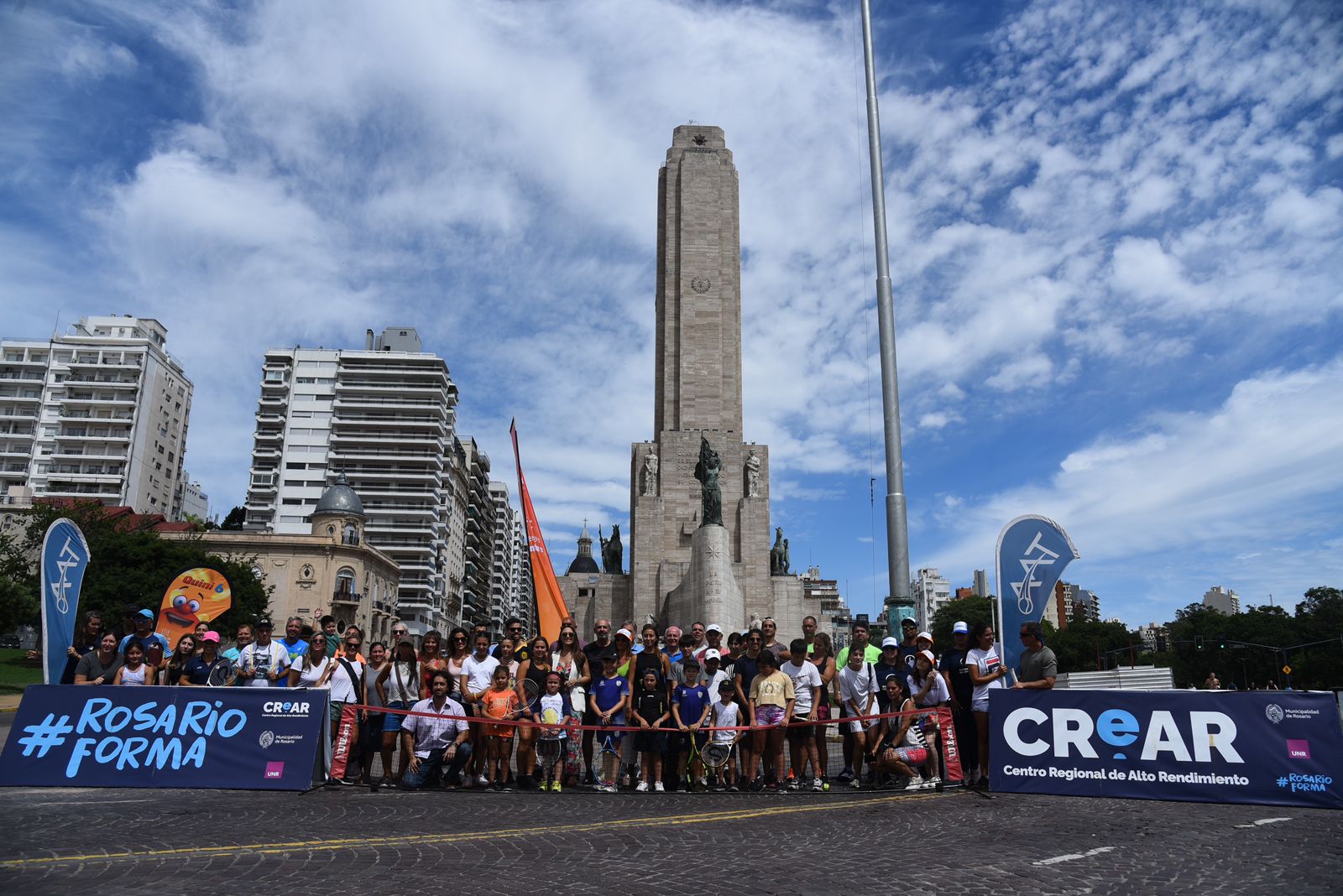 Con actividades frente al Monumento a la Bandera, Santa Fe palpita la llegada de la Copa Davis