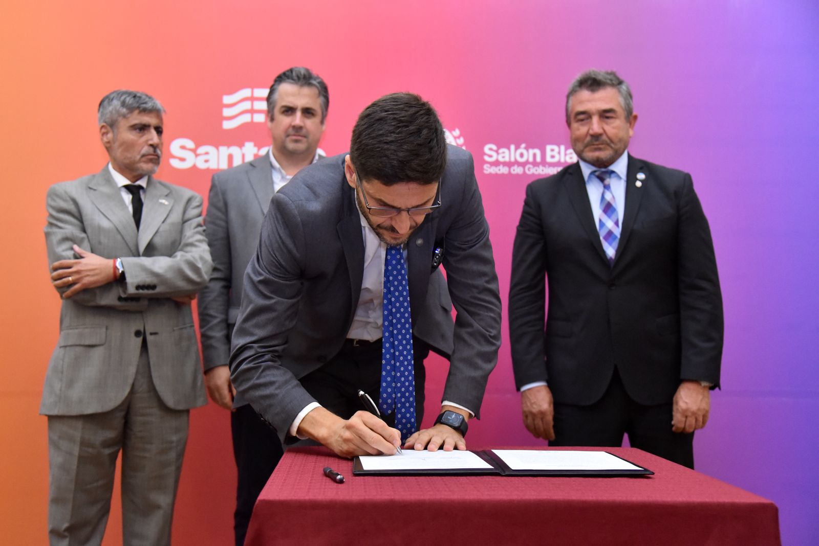 Pullaro: “La construcción de políticas públicas de desarrollo regional motorizarán a la Argentina”