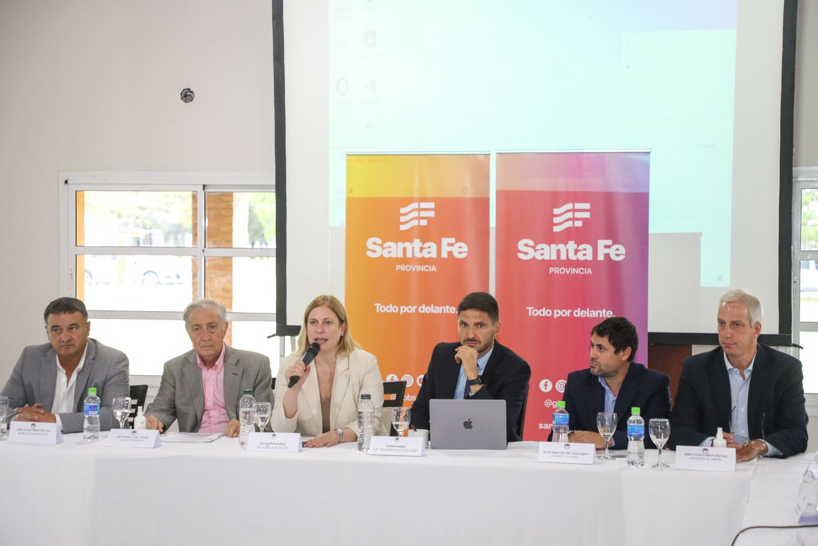 Pullaro en Tostado: “Vamos a poner en valor la región con obras que cambien la vida de los vecinos”