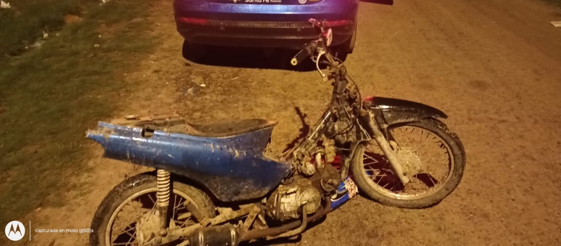 LAS TOSCAS: RETIRO LA MOTO DEL CORRALON MUNICIPAL SIN PAGAR LA MULTA.