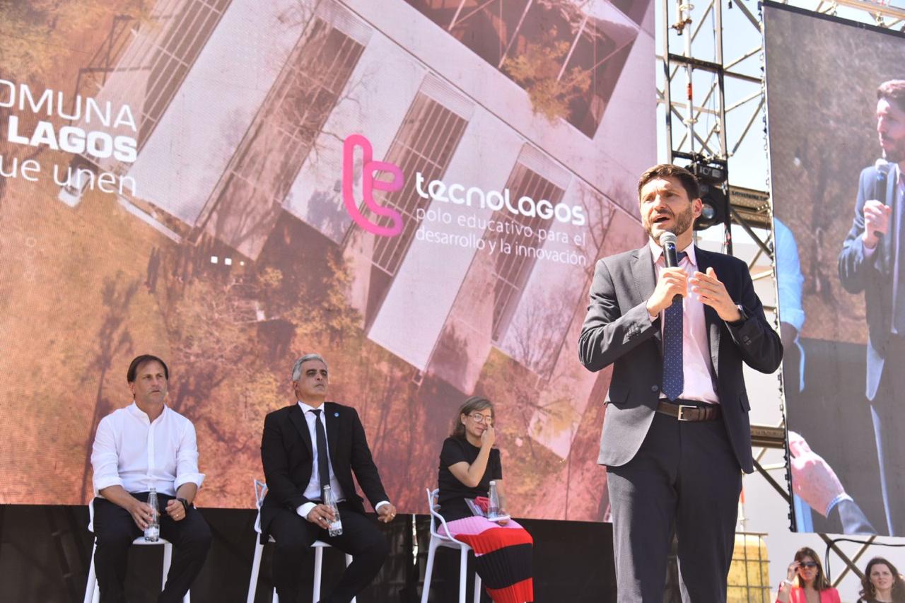 Pullaro: “La educación es el instrumento para salir adelante y construir un futuro mejor”