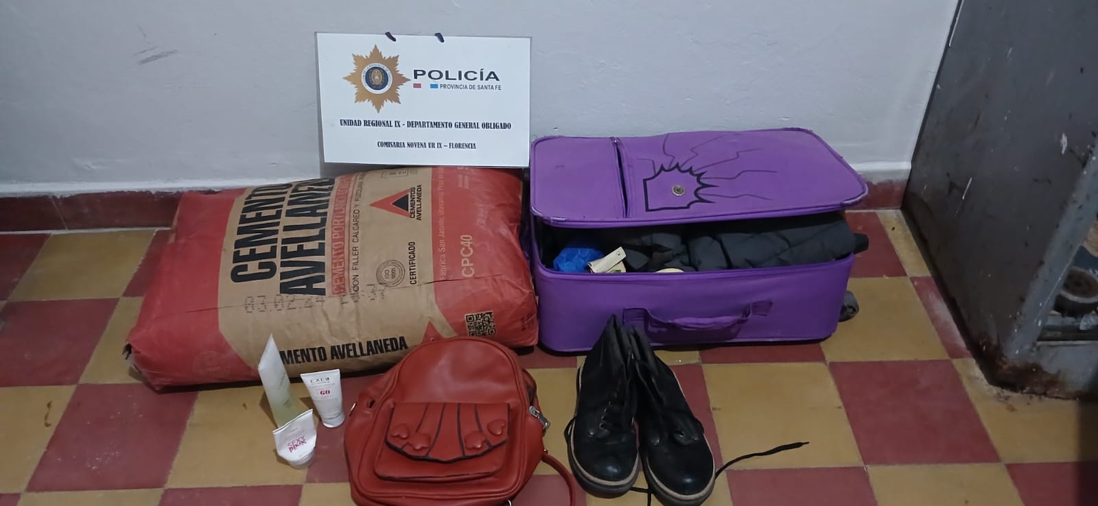 La policía de Florencia esclareció el robo a una vivienda y detuvo al delincuente.