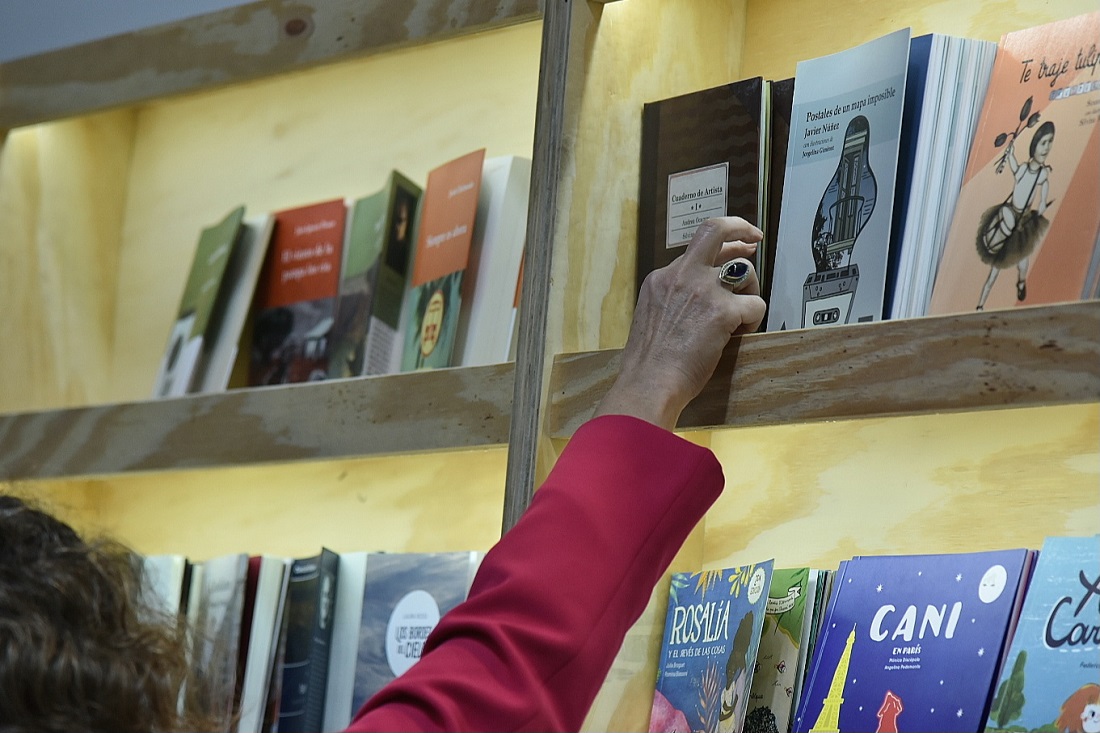 VILLA OCAMPO: INVITACIÓN A AUTORES A PARTICIPAR DE LA 48ª FERIA INTERNACIONAL DEL LIBRO DE BUENOS AIRES