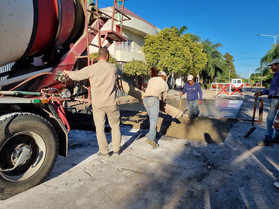 VILLA OCAMPO: IMPORTANTES TRABAJOS DE BACHEO EN AV SAN MARTIN