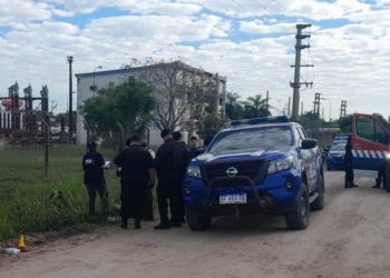 RECONQUISTA: El cuerpo de una mujer de 22 años fue encontrado sin vida junto a una motocicleta, frente a la EPE.