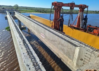 Inician la etapa final del nuevo puente provincial “Paraná Miní” que conectará Villa Ocampo con Bella Vista