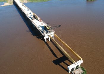 VILLA OCAMPO: ETAPA FINAL DE LA OBRA DEL PUENTE SOBRE EL PARANÁ MINÍ