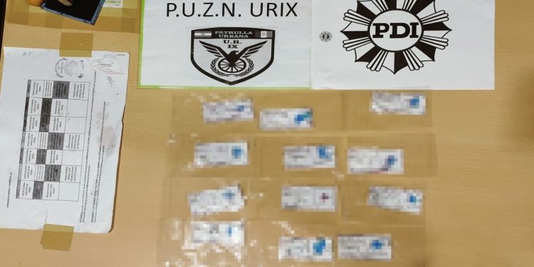 LAS TOSCAS: UN MENOR DE 16 AÑOS FUE DETENIDO CON COCAINA EN SU PODER.