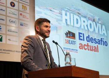 Pullaro: “Santa Fe pide estar en la mesa de discusión sobre las obras necesarias para el desarrollo de la región”