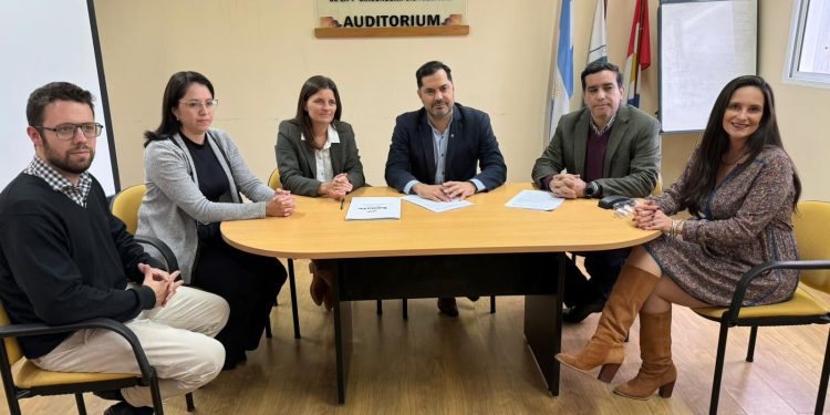 Reconquista: el Ministerio de Trabajo firmó un convenio para desarrollar prácticas laborales con el Colegio de Abogados