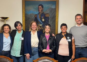 Impulso a la “Malvinización” y reconocimiento a la Asociación Cultural Sanmartiniana de Florencia