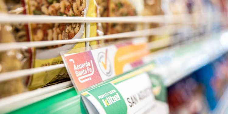 Acuerdo Santa Fe: continúa el programa que ofrece productos a precios de referencia en más de 500 comercios