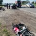 Violento choque entre una Pick-up Berlingo y una motocicleta en la ruta nacional 11, jurisdicción de Tacuarendí, motociclista con serias lesiones en el hospital.