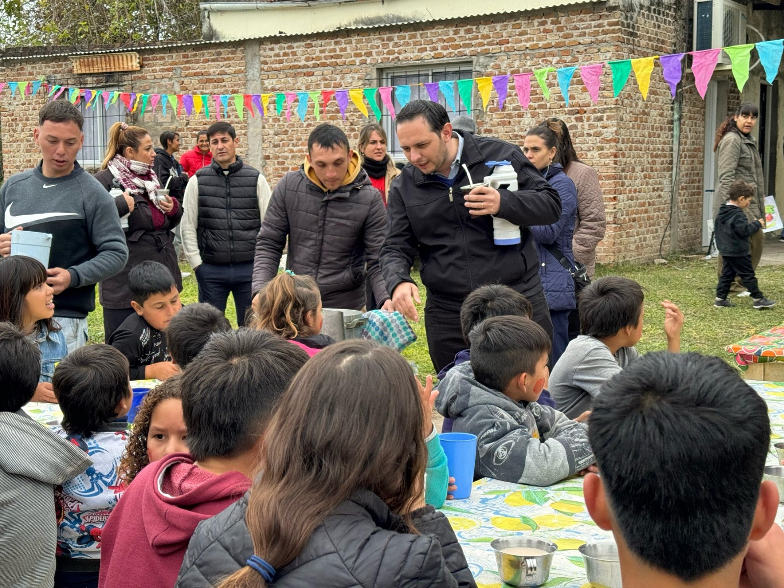 VILLA OCAMPO: FESTEJOS PATRIOS EN VILLA ADELA